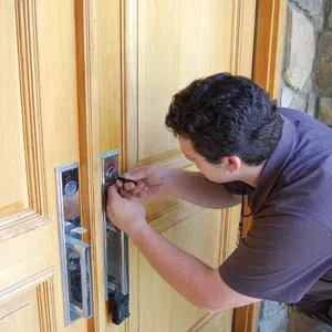 Super Locksmith Service Minneapolis, MN 612-568-1059 - house-locksmith