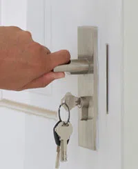 Super Locksmith Service Minneapolis, MN 612-568-1059 - re-key-locks